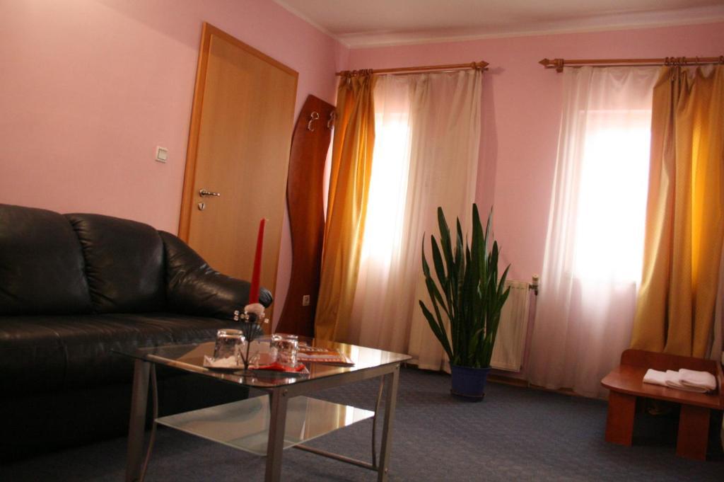 Hotel Adriatico Timişoara Quarto foto